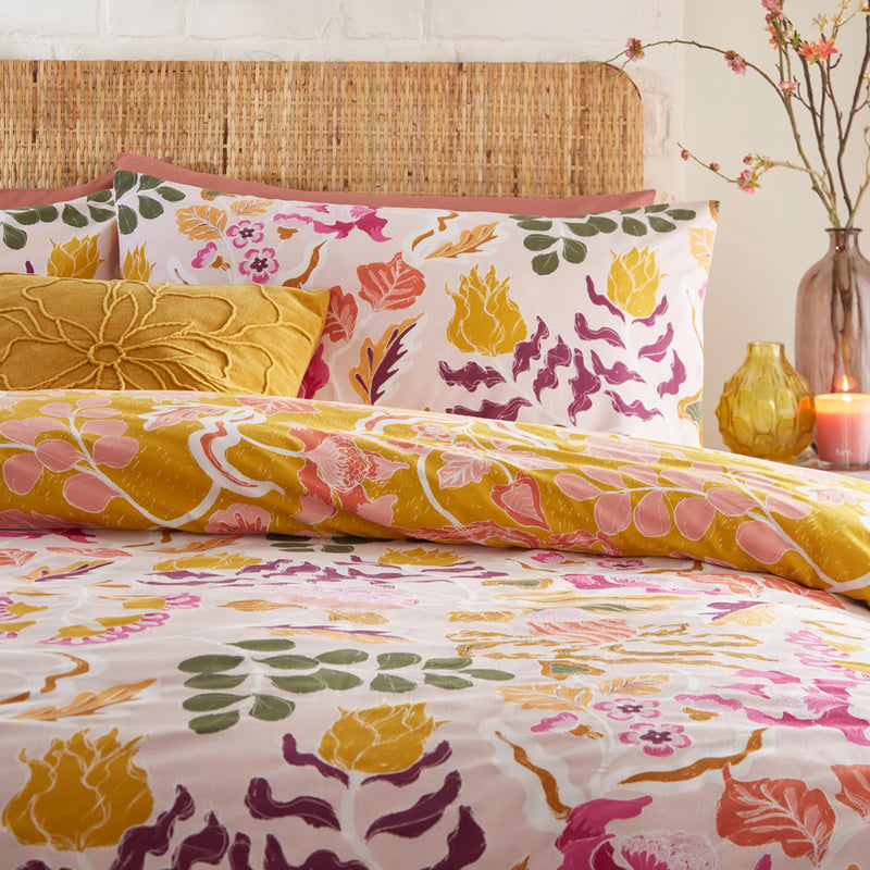 furn. Protea Printed Abstract Floral Duvet Cover Set in Pink