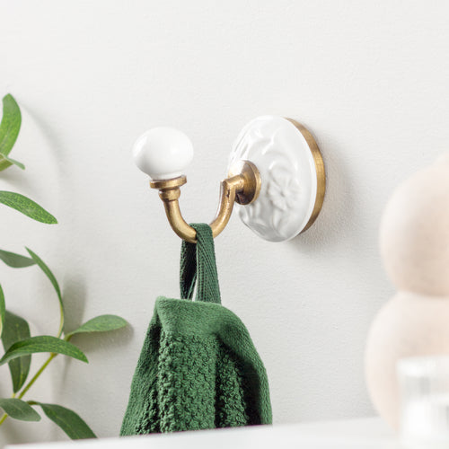  Accessories - Traditional Ceramic Set of 2 Wall Hooks Floral Ceramic Yard