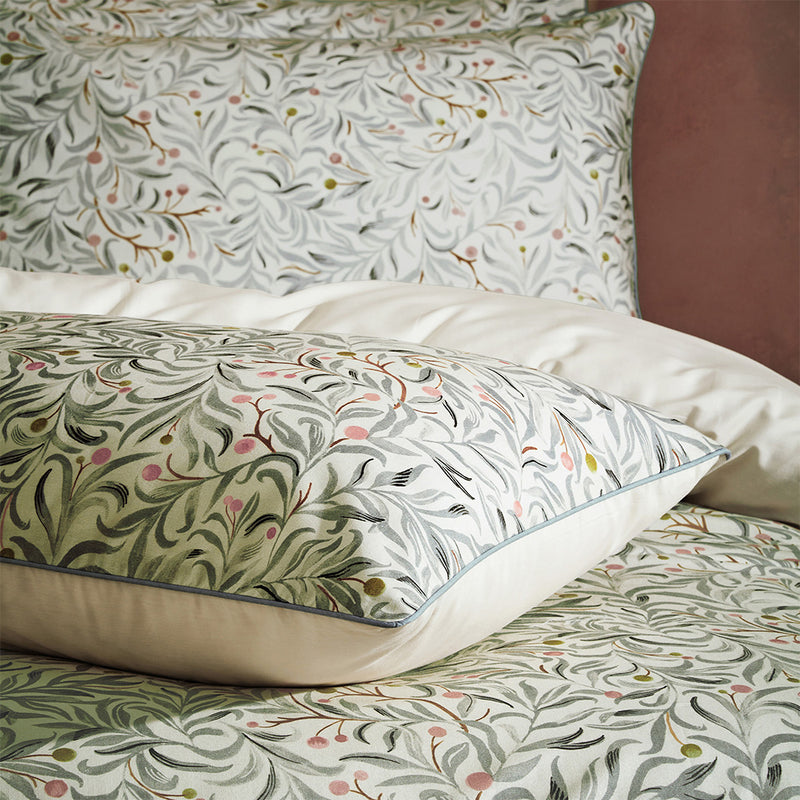 EW by Edinburgh Weavers Malory Traditional Floral Printed Piped Pillowcase Pair in Eucalyptus
