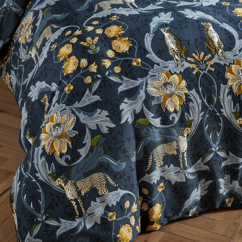 Nouvilla Cheetah Floral Duvet Cover Set Blue