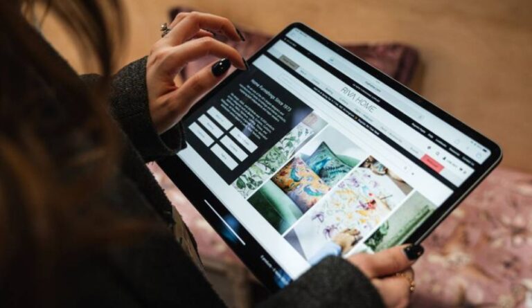 Contact Us Riva Home Contact Us Riva Home